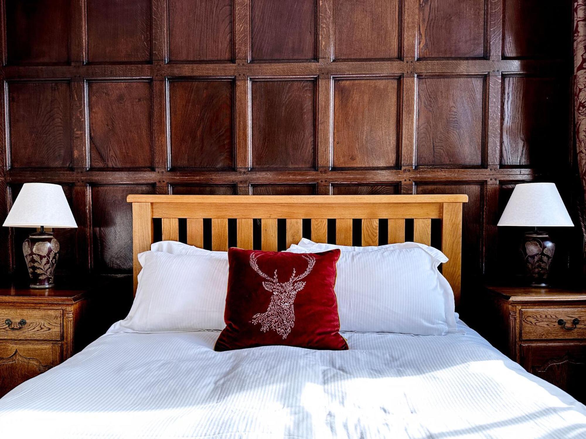 The Crown At Marnhull Hotel Sturminster Newton Room photo